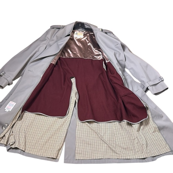 VTG London Fog men 46 T/L trench coat,double breast,removable wool blend liner - Picture 14 of 14